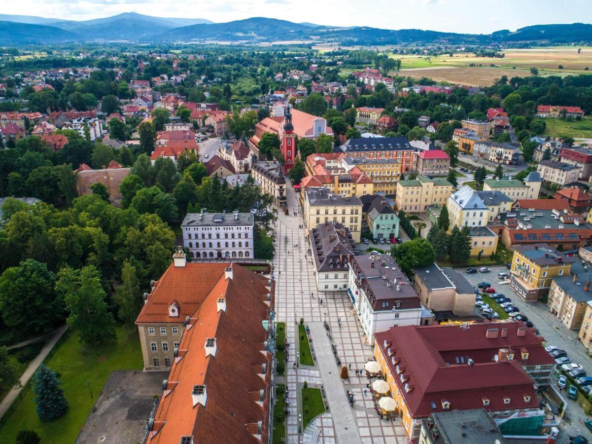 Apartament W Cieplicach Deluxe Єленя-Ґура Екстер'єр фото